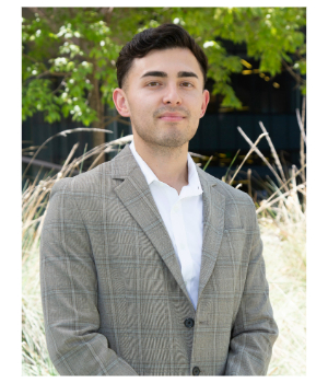 photo of Enrique Ramirez Jr. - Career Counselor