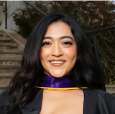 Mayra Hernandez Financial Aid specialist