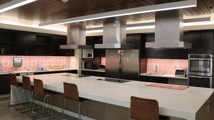 CSUCI Santa Rosa Village Community Kitchen & Seating